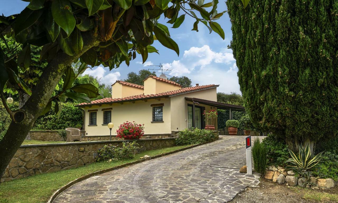 Cottage Il Borraccio バルベリーノ・ヴァル・デルサ エクステリア 写真